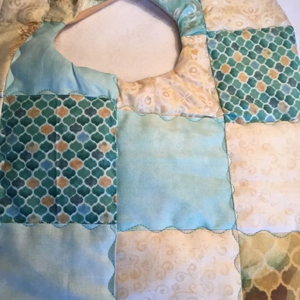 3/$25 or $12 ea. NWT Handmade Reversible Quilted Baby Bib.